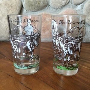 Vintage Hazel Atlas Transportation The Covered Wagon Glasses Set of 2